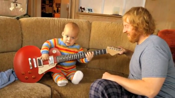 Rocksmith: Cute Guitar Baby 